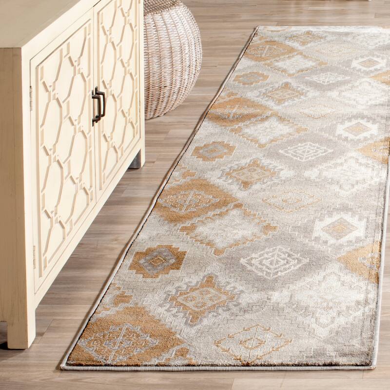 SAFAVIEH Vintage Suzelle Rug - 2' x 7' Runner - Cream/Camel