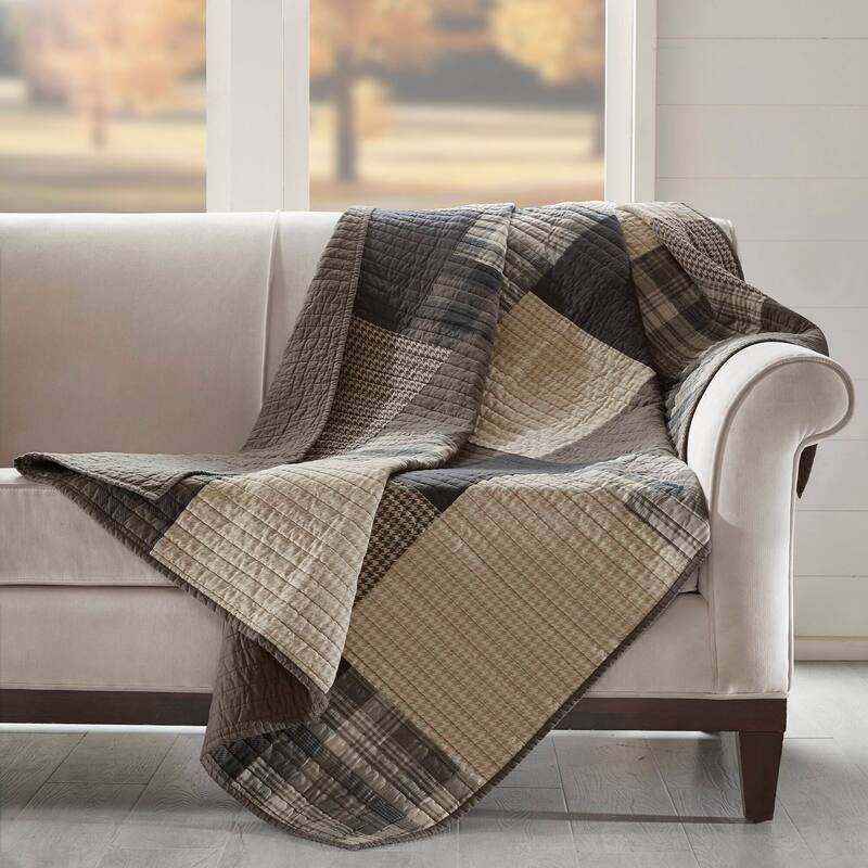 Woolrich Winter hills Tan Cotton Thread Count Printed Quilted Throw
