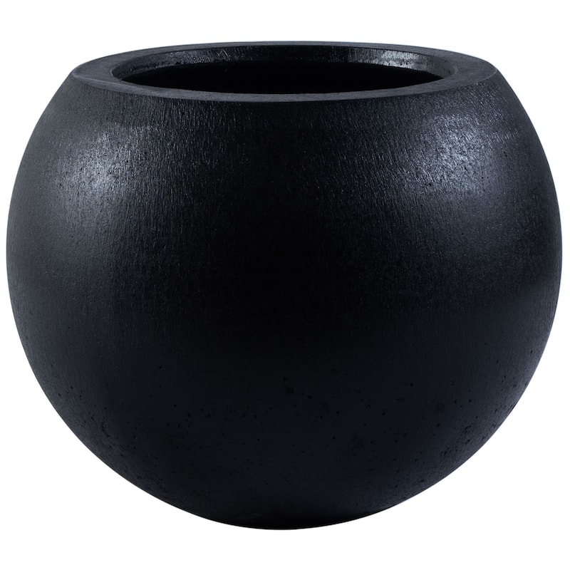 SAFAVIEH Outdoor Gerand Black Planter.
