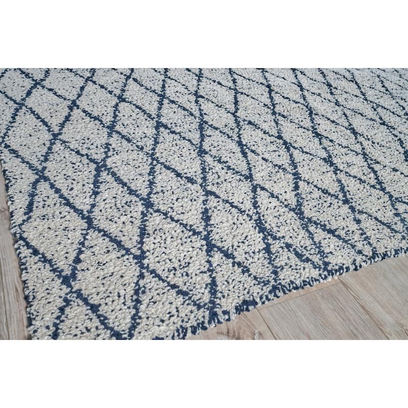 Giorgio Indoor Outdoor Reversible Navy/Ivory Area Rug.