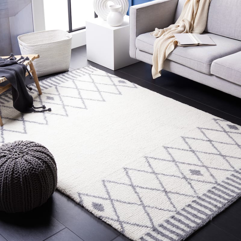 SAFAVIEH Handmade Vermont Tanja New Zealand Wool Rug - 8' x 10' - Ivory/Grey
