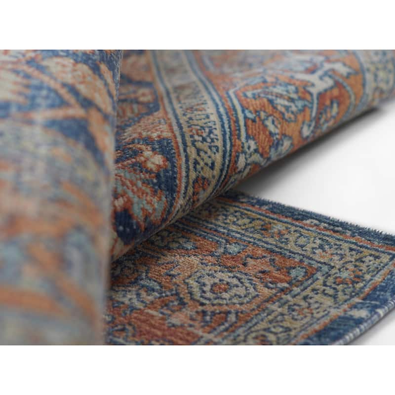 Momeni Lillihan Traditional Area Rug