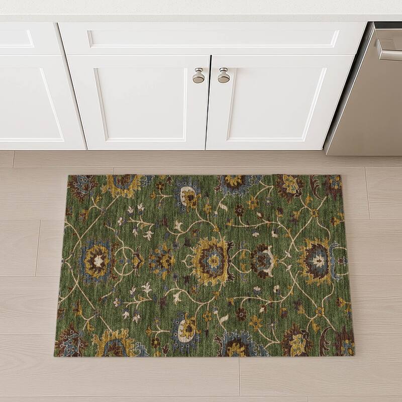 Machine Washable Indoor/ Outdoor Traditional Luna Chantille Rug