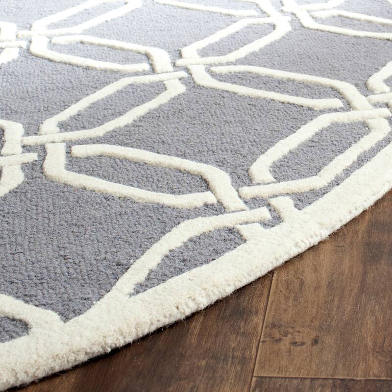 SAFAVIEH Handmade Cambridge Nhung Modern Moroccan Wool Rug