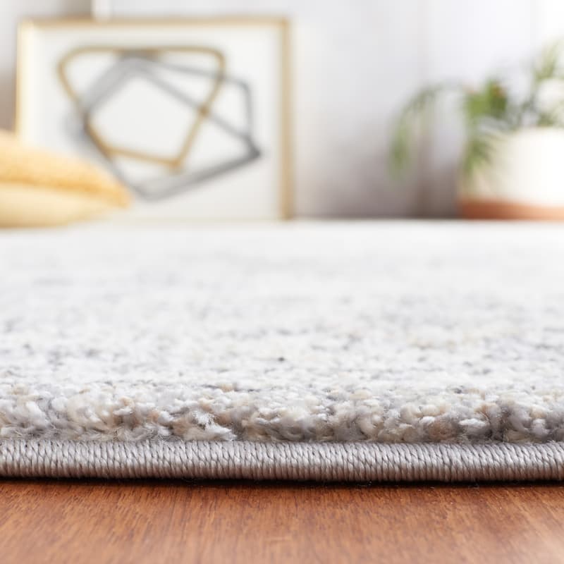SAFAVIEH Opal Leonor Shabby Chic Oriental Rug