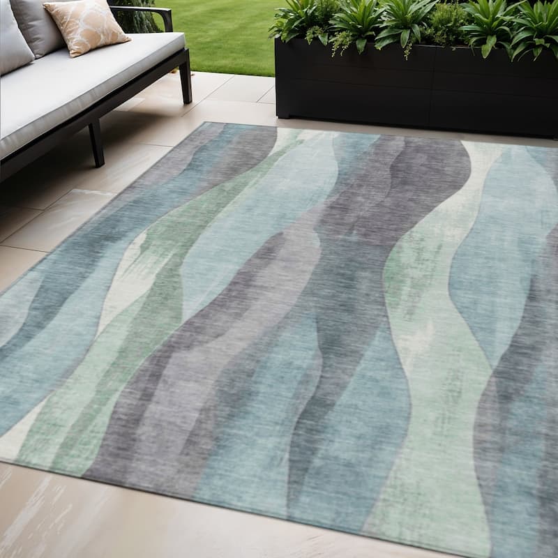HomeRoots Abstract Transitional Rectangle Outdoor Rug - 5' X 8'