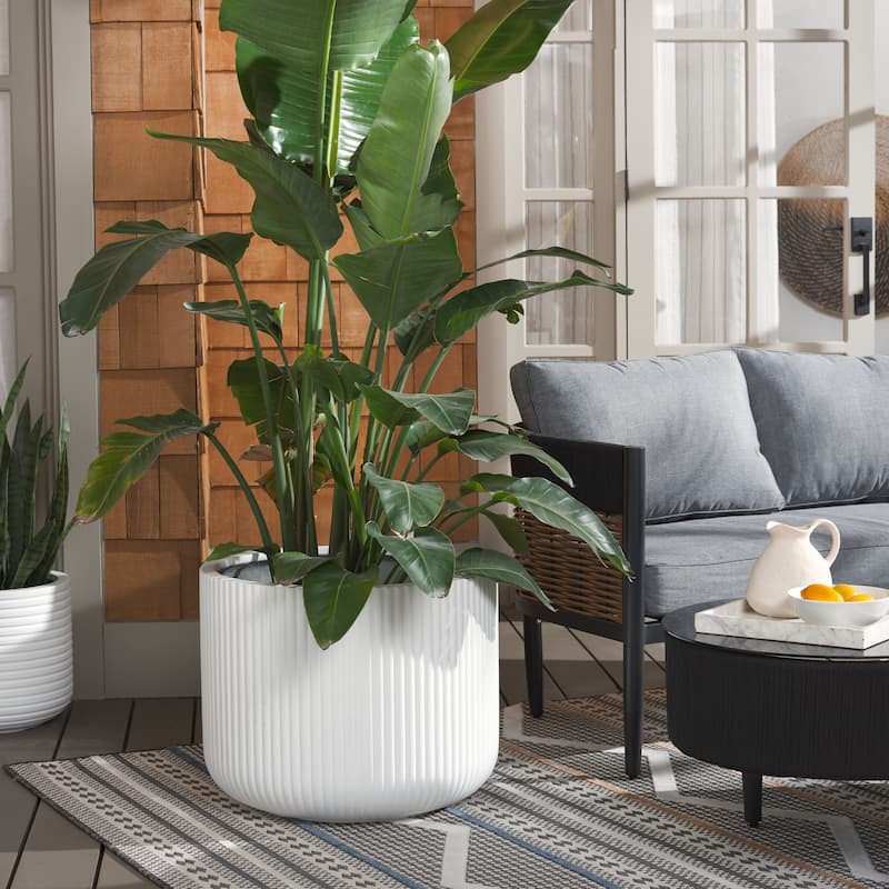 SAFAVIEH Outdoor Living Lucca Large Planter Pot - 23"W x 23"D x 18"H