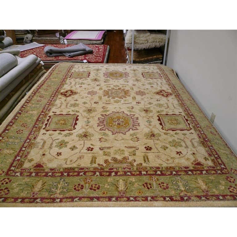 SAFAVIEH Handmade Taj Mahal Ardijana Traditional Oriental Wool Rug