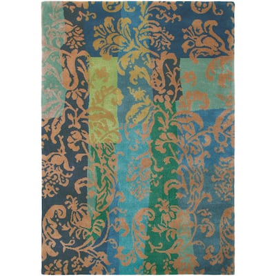 Hand Knotted Long New Zealand Wool Area Rug - 4'7" x 6'7"