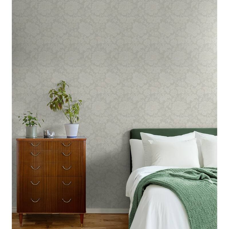 Seabrook Designs Thoreau Floral Unpasted Wallpaper