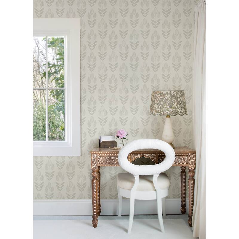 Chesapeake Garland Light Grey Block Tulip Wallpaper