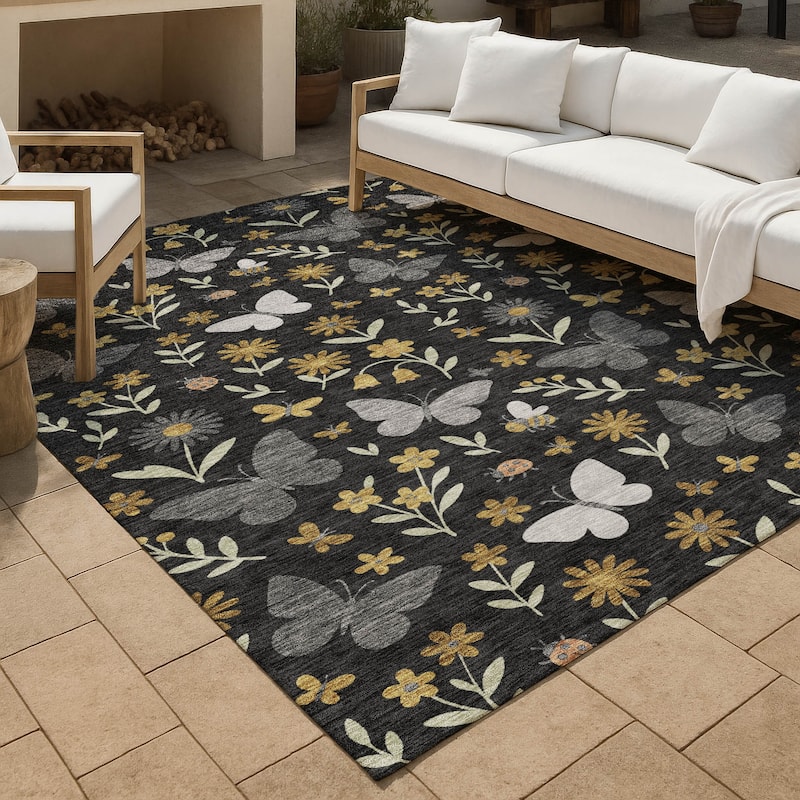 Machine Washable Indoor/ Outdoor Whimsy Butterfly Chantille Rug - Black - 10' x 14'