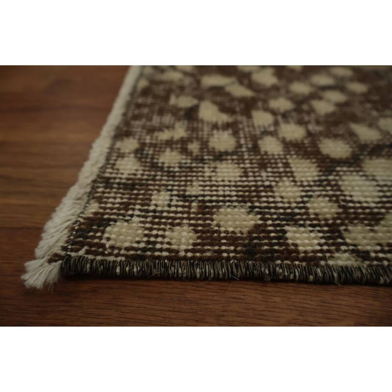 Hand Knotted Oriental 100% Wool Carpet Transitional Floral Beige & Ivories Anatolian Area Rug - 9' 0'' X 5' 5''