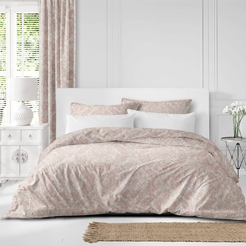 Damaskus Linen Blush Comforter & Pillow Sham Set.