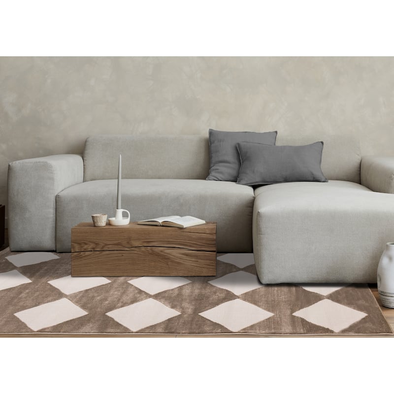 Brown Cream Soft Diamonds Geometric Area Rug