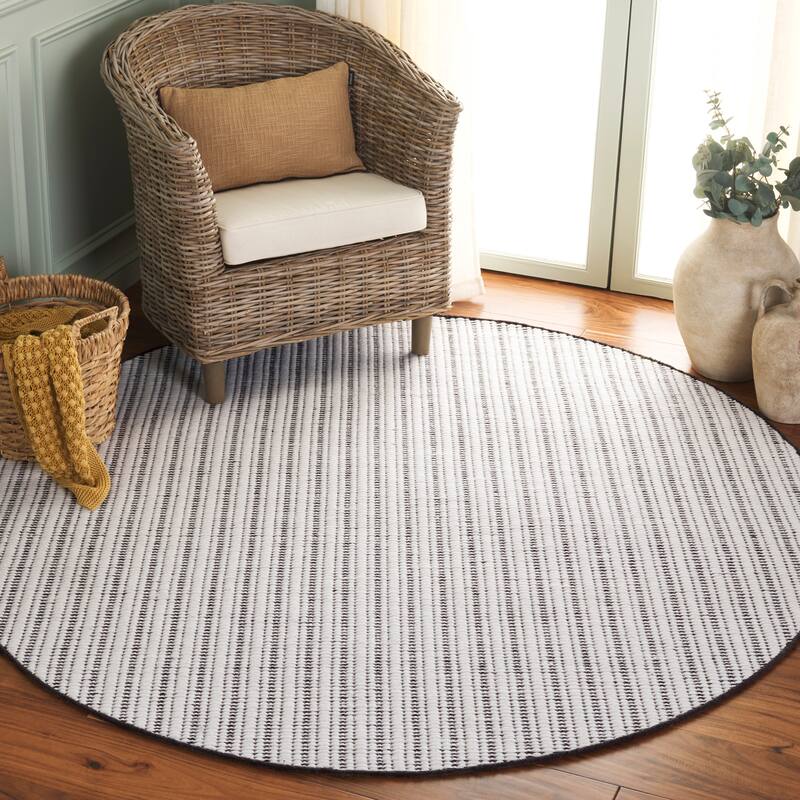 SAFAVIEH Handmade Vermont Muniba Wool & Cotton Rug - 6' Round - Brown/Ivory
