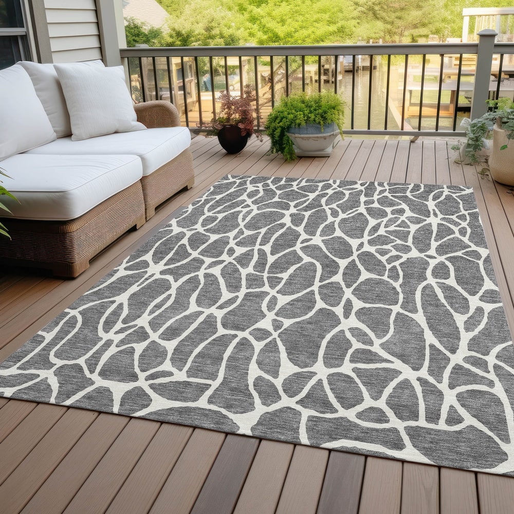 Machine Washable Indoor/ Outdoor Modern Chantille Rug