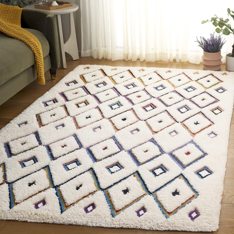 SAFAVIEH Handmade Casablanca Sumeyye Shag Boho Wool 1-inch Rug - 8' x 10' - Ivory/Blue