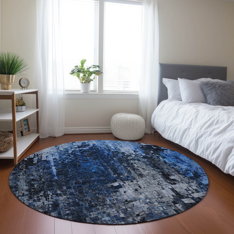 Machine Washable Indoor/ Outdoor Chantille Modern Ombre Rug - Blue - 8' x 8'