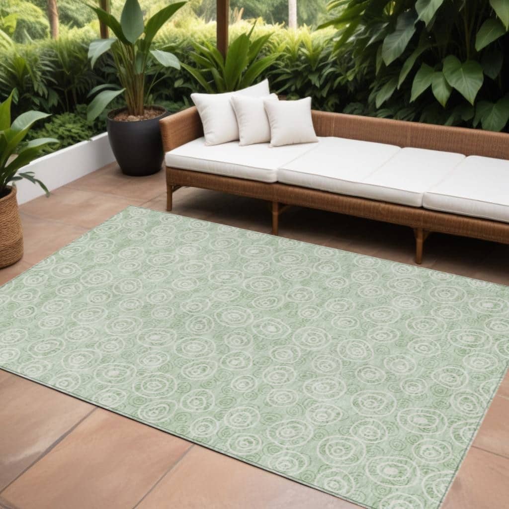 HomeRoots Geometric Transitional Rectangle Outdoor Rug