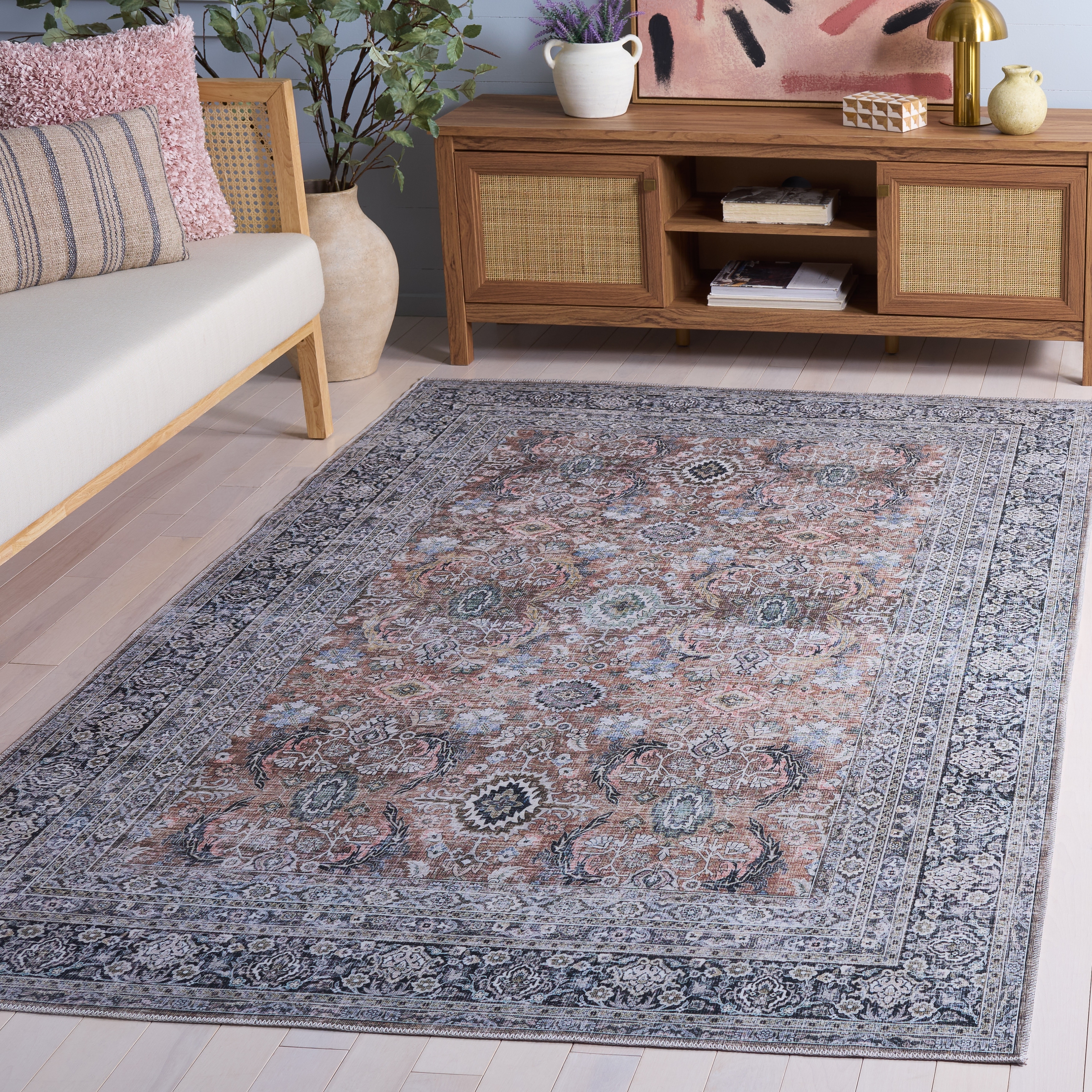 SAFAVIEH Arizona Karna Machine Washable & Slip Resistant Rug