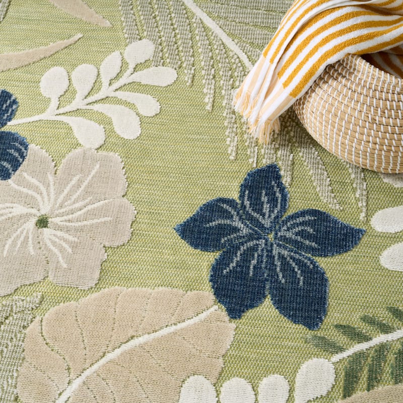 Nourison Suncoast Indoor/Outdoor Floral Area Rug.