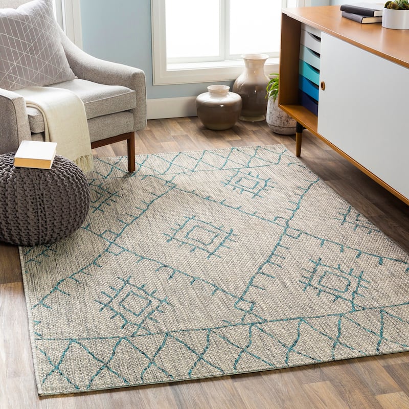 Livabliss Avra Indoor/ Outdoor Bohemian Area Rug