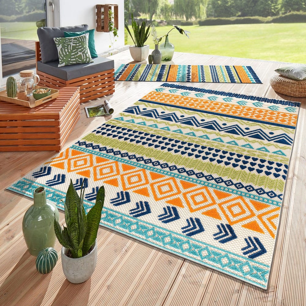 Ronda Contemporary Bohemian Indoor/Outdoor Area Rug