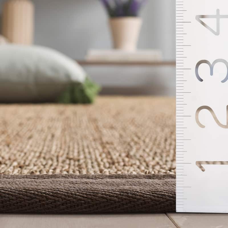 SAFAVIEH Natural Fiber Lovie Farmhouse Seagrass Rug
