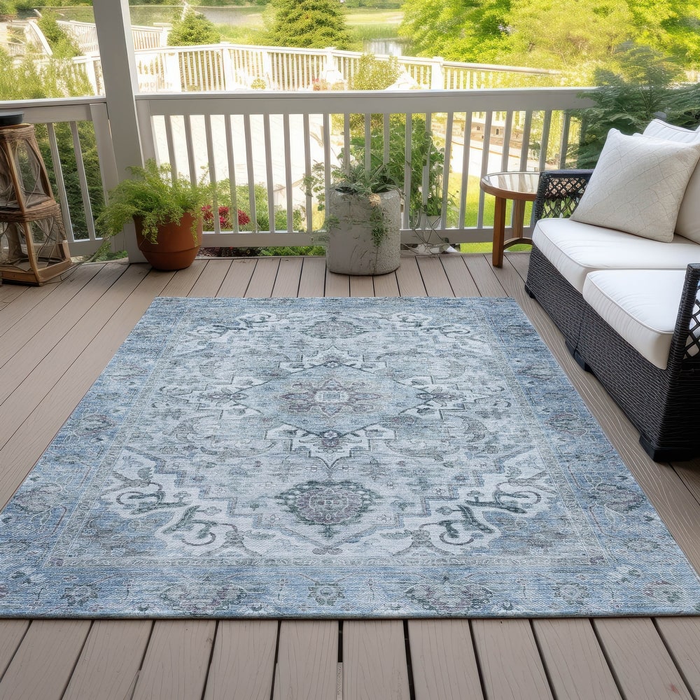 Machine Washable Indoor/Outdoor Traditional Vintage Chantille Rug
