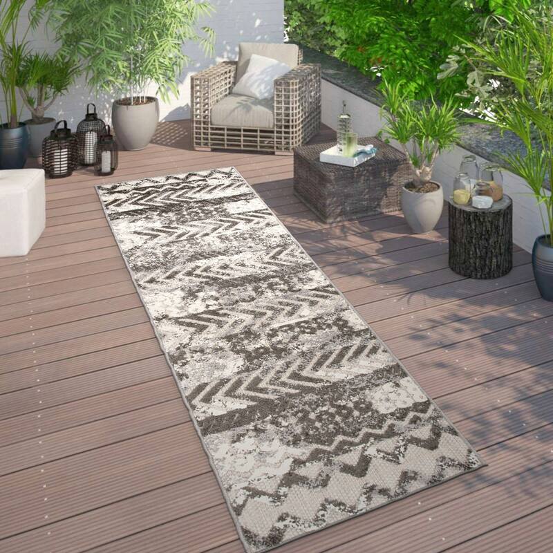 World Rug Gallery Turin Modern Geometric Bohemian Indoor/Outdoor Area Rug