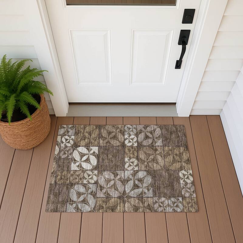 Machine Washable Indoor/ Outdoor Patch Lupton Chantille Rug - Chocolate - 1'8" x 2'6"
