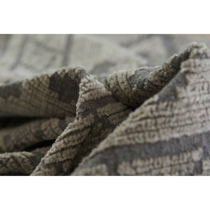 Momeni Bristol Geometric Hand Woven Wool and Cotton Grey Area Rug