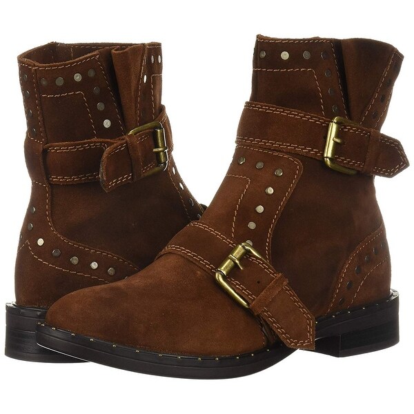 steve madden creek ankle bootie