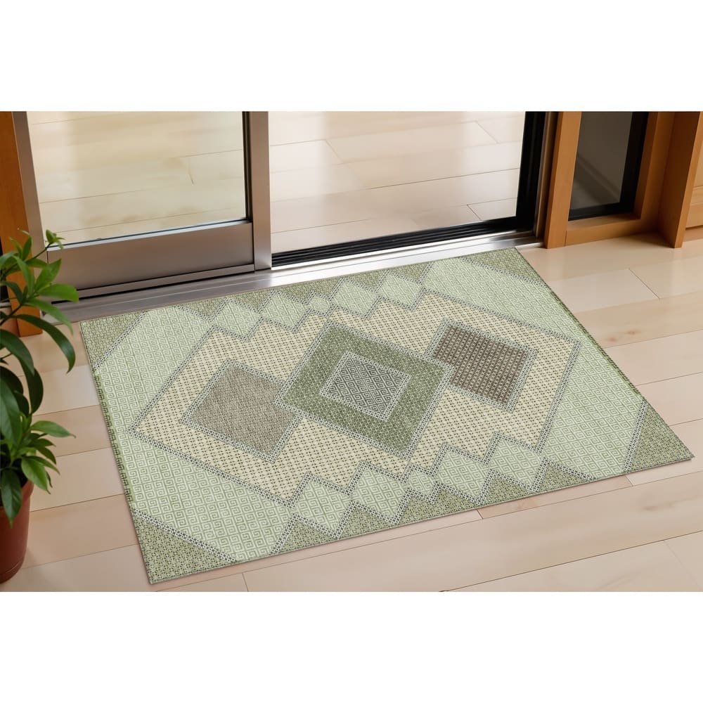 HomeRoots Geometric Transitional Rectangle Outdoor Rug