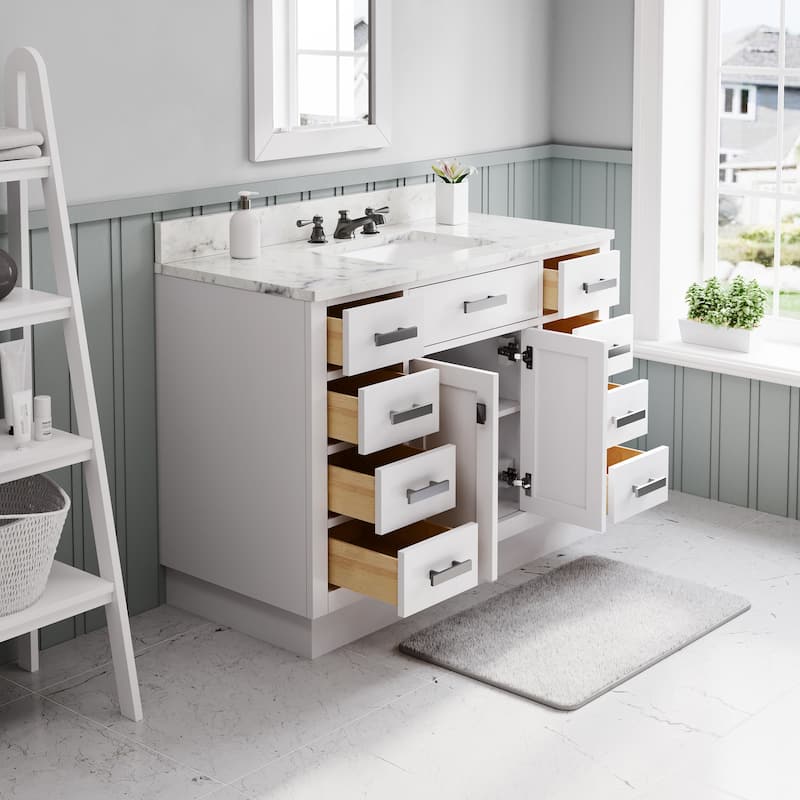 Hartford Marble Countertop Bath Vanity in White with Classic Faucet