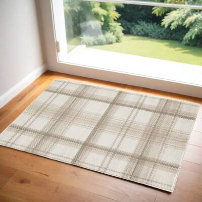 HomeRootsPlaid Country Rectangle Area Rug - 60' X '36' X '0.5
