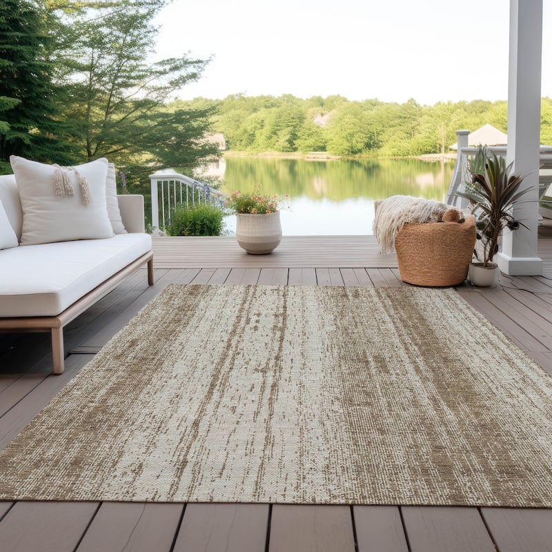 Machine Washable Indoor/ Outdoor Chantille Ombre Stripes Rug - Brown - 2'6" x 3'10"