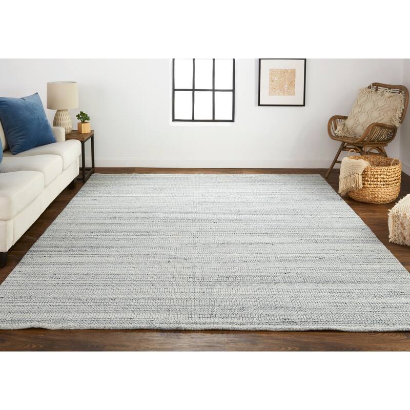 Grand Bazaar Foxwood Hand Woven Solid Transitional Area Rug