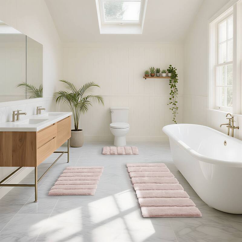 Madison Park Tufted Pearl Channel Solid Bath Rug