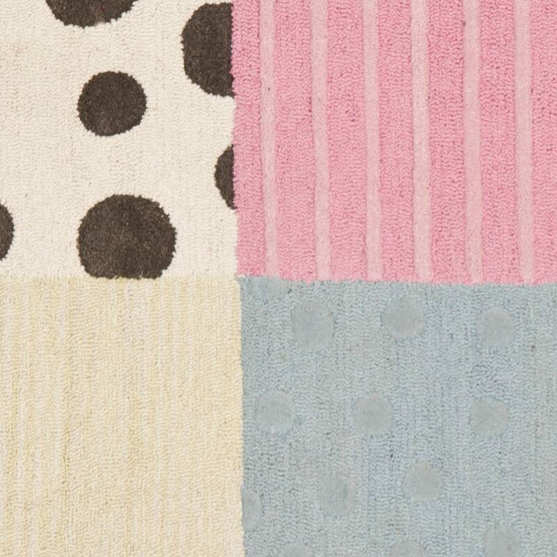 SAFAVIEH Handmade Kids Hilligje Wool Rug