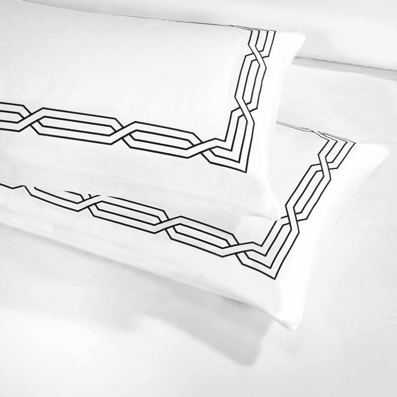 Superior LUX 7 PC Egyptian Cotton Embroidered Bundle