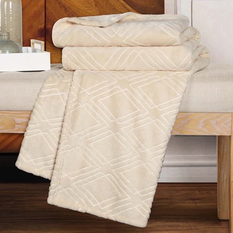 Superior Alaska Quilted Diamond Plush Fleece Blanket For Couch or Bed