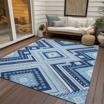 Machine Washable Indoor/ Outdoor Global Boho Chantille Rug