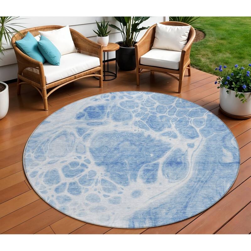 HomeRoots Nautical Transitional Rectangle Outdoor Rug - 8' Round