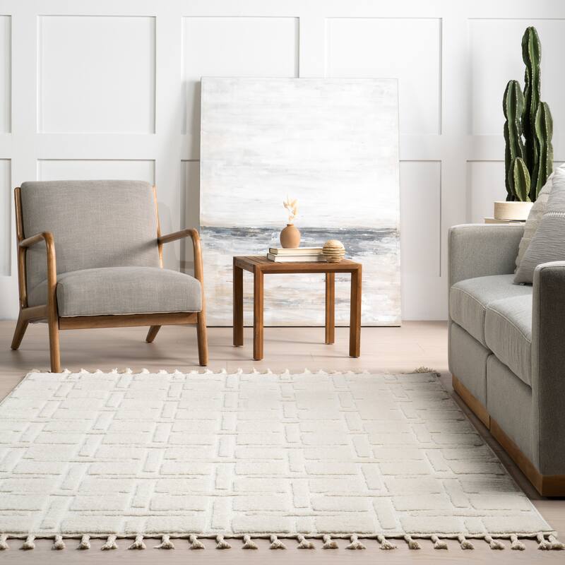 Nuloom Alafia High-Low Geometric Tasseled Area Rug
