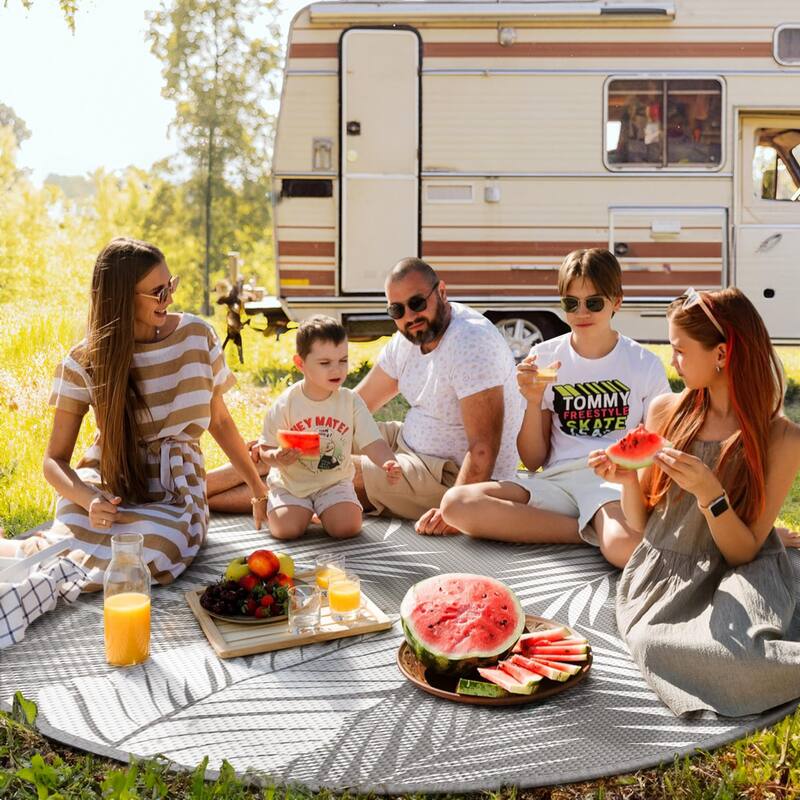 Mcow Palm Leaf Collection Reversible Woven Waterproof Outdoor Area Rug