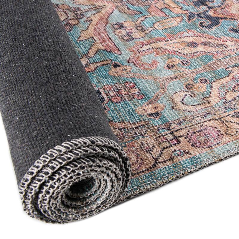Transitional Pria Collection Area Rug