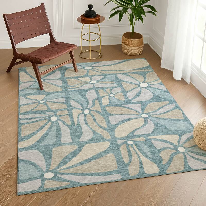 Machine Washable Indoor/ Outdoor Modern Gilcrest Chantille Rug