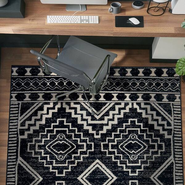 slide 2 of 42, Transitional Bohemian Area Rug Black - 4' x 6'